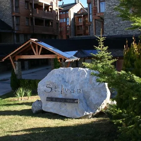 Private In St.ivan And Appartement
