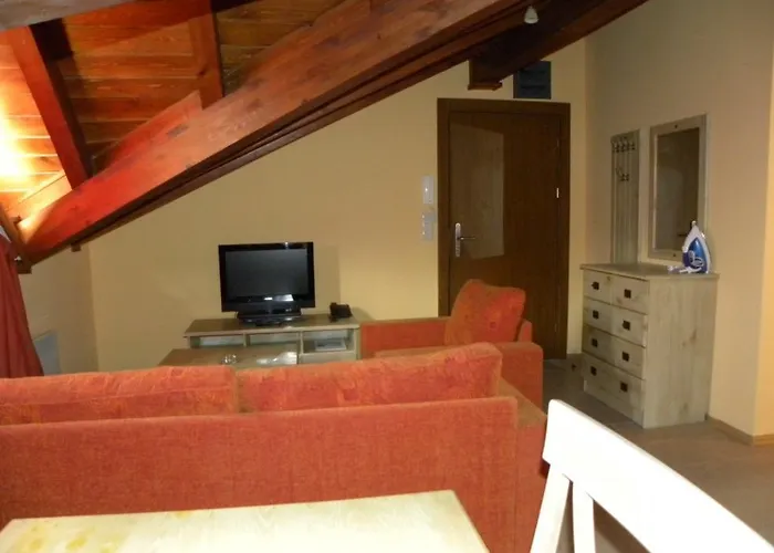 Private In St.ivan And Bansko